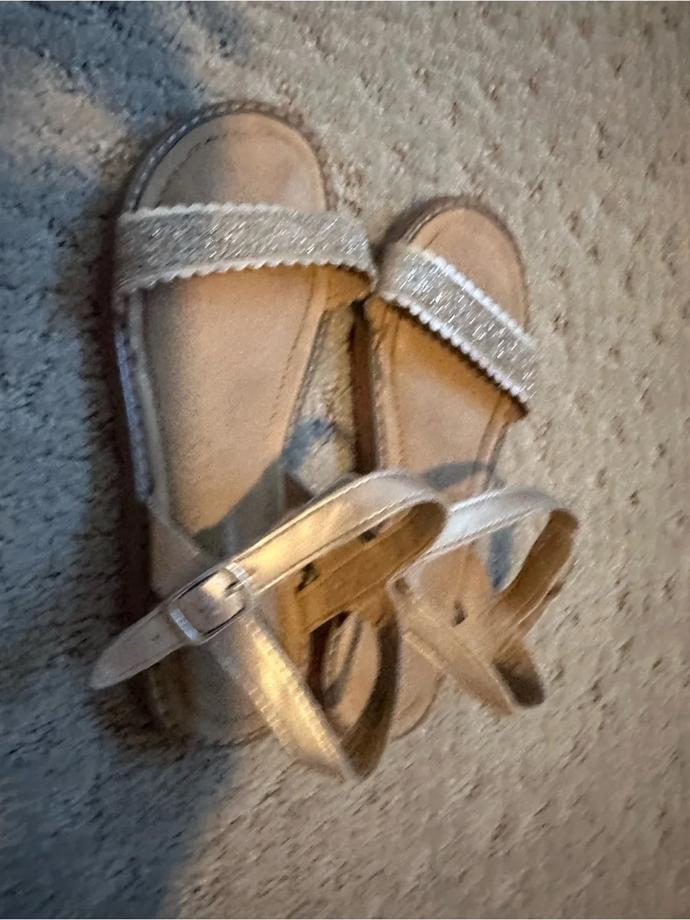 Hanna Andersson Girls Metallic Beige Glitter Strap Sandals- Sz 1
